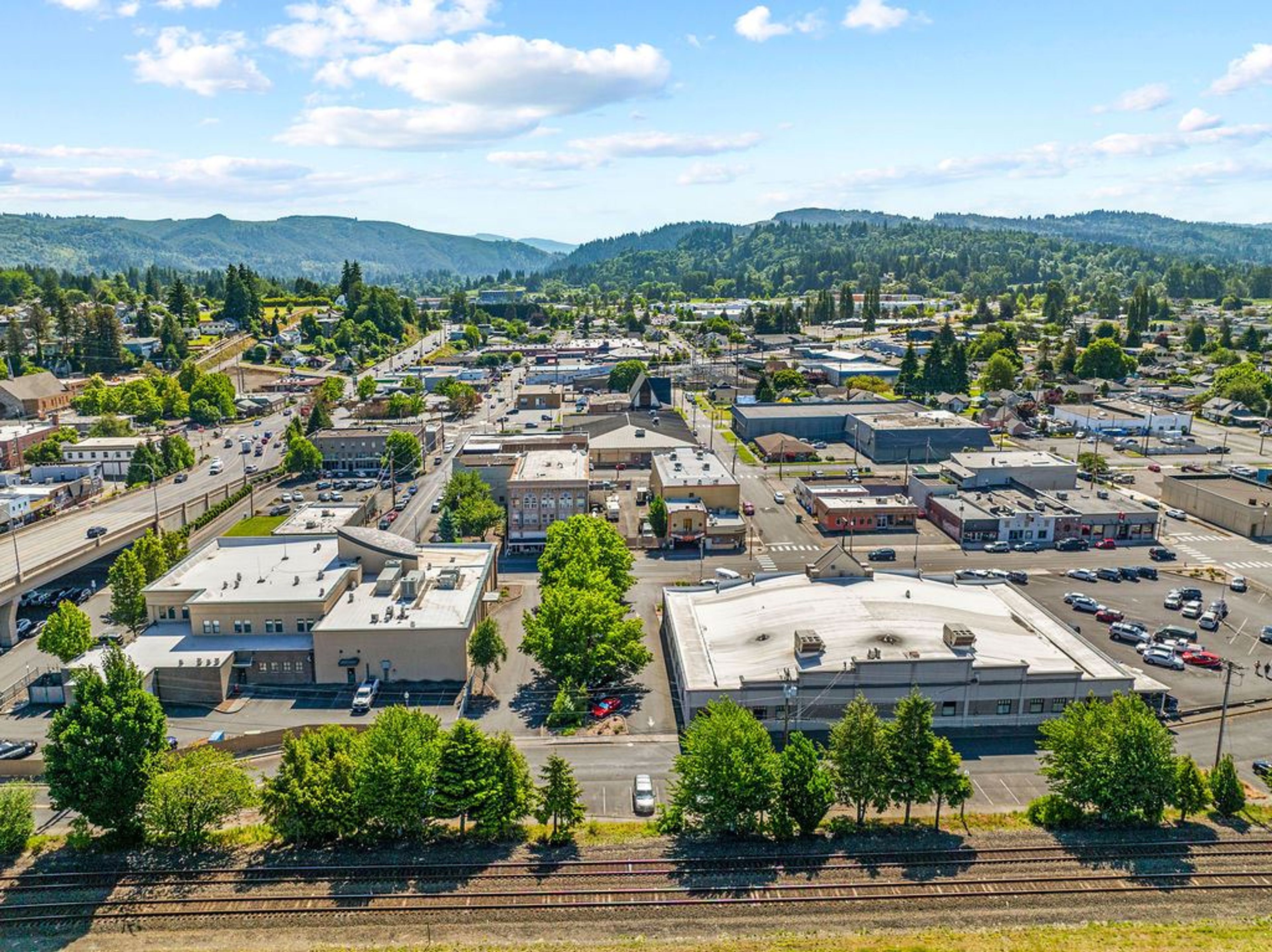 Aerial image of Kelso, WA
