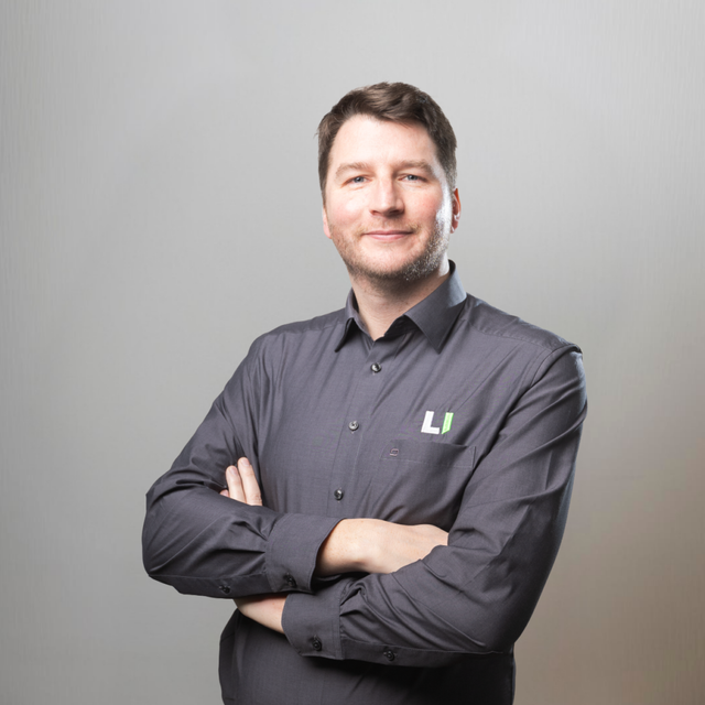 Victor Lesongeur, votre interlocuteur au service commercial de LIGNA systems (France)