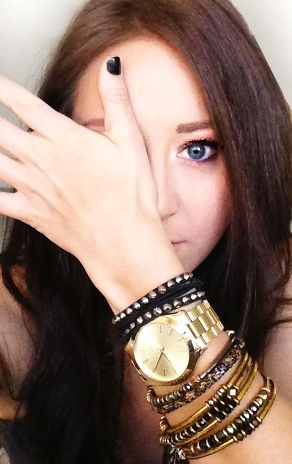 Not an interior design image; skipping