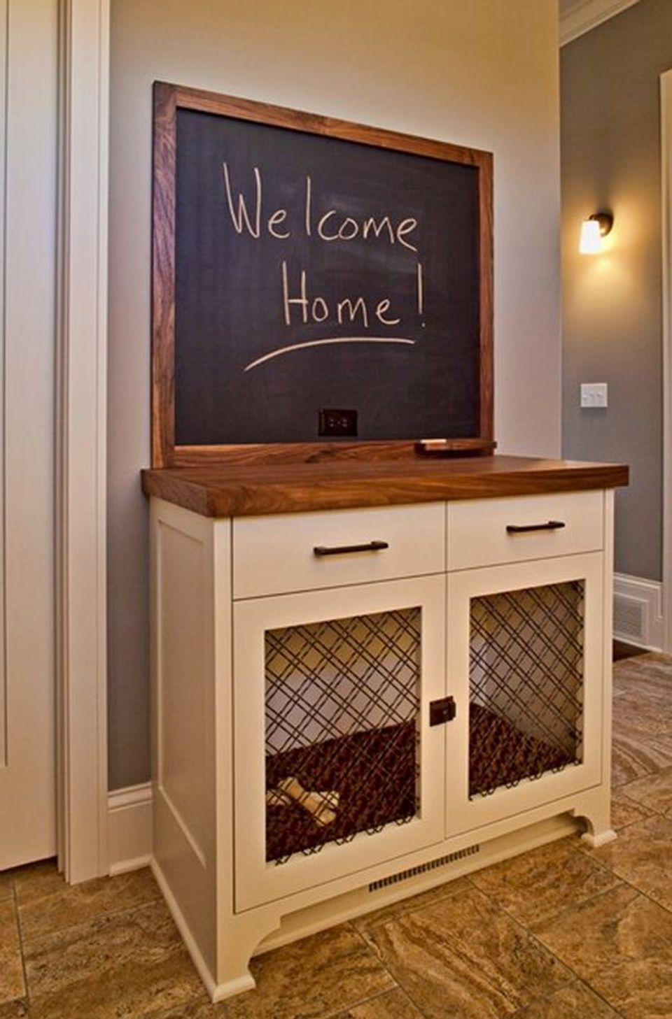 Cream and navy farmhouse pet crate with chalkboard top and lattice doors