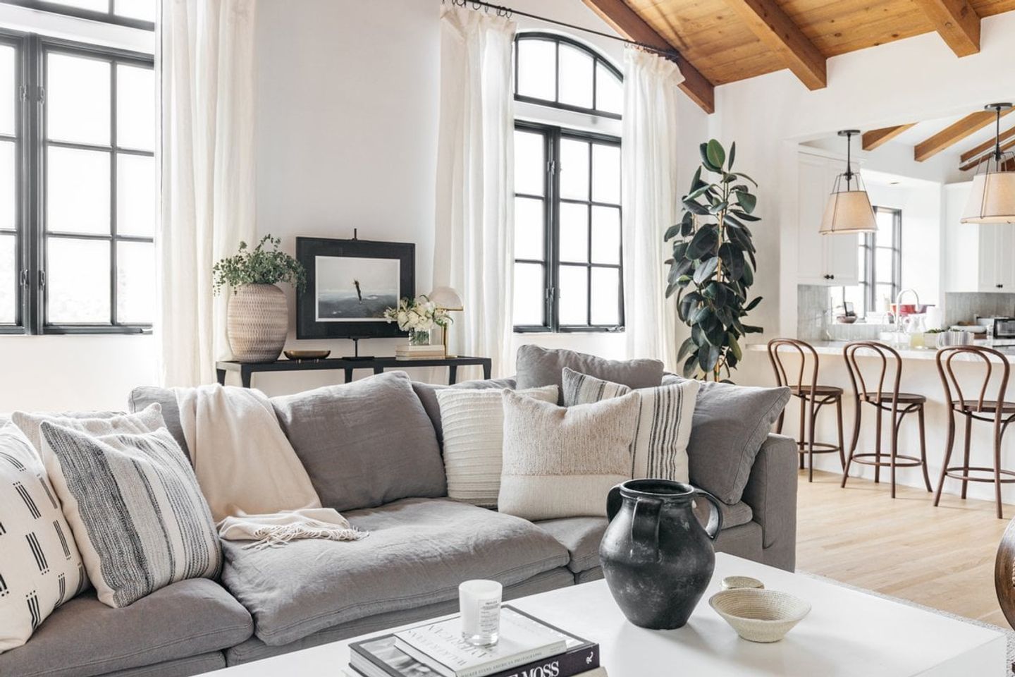 10 Styling Tips Our Interior Designers Swear By