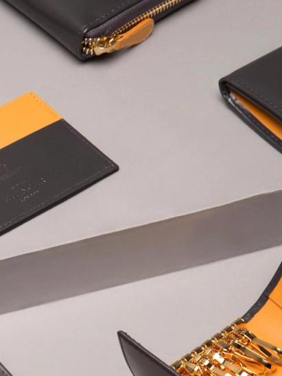 Ettinger’s flat card case is the back-to-work essential you need