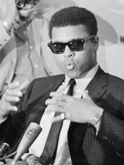 10 style icons and the sunglasses they were known for