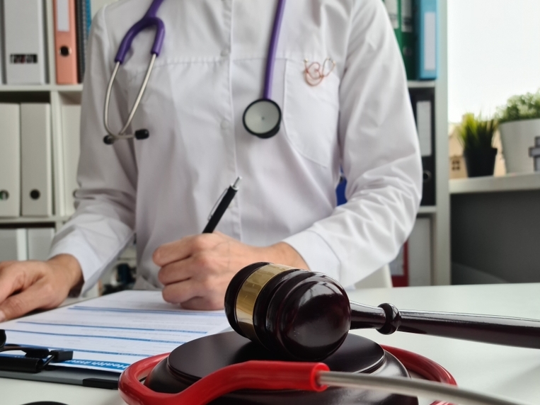 Image Understanding Consent Forms: Do They Limit Your Right to Sue?