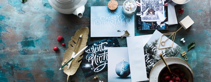 15 Easily Customizable Business Holiday Card Templates