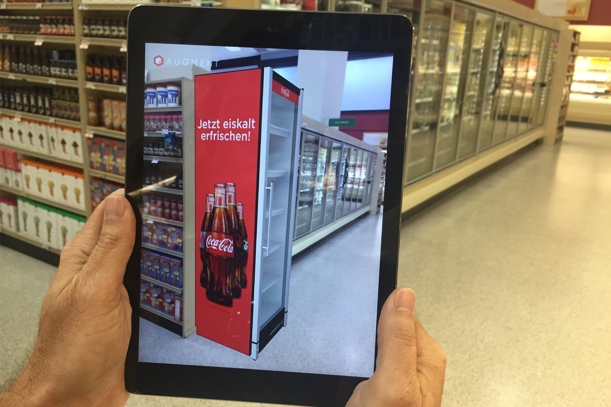 10 Augmented Reality Examples That Made Marketing Look Good