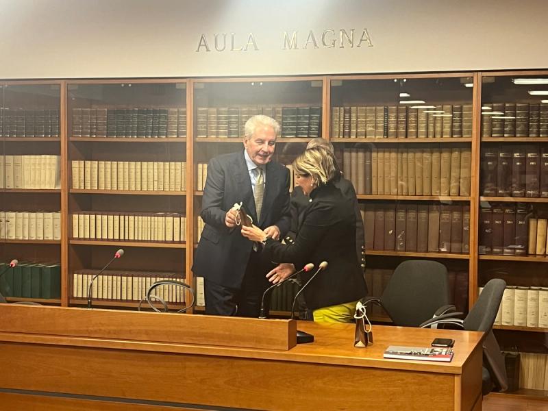 Cinquant'anni di iscrizione all'Albo degli Avvocati di Como — Avv. Giancarlo Ferrara, Ferrara, Zappoli & Partners