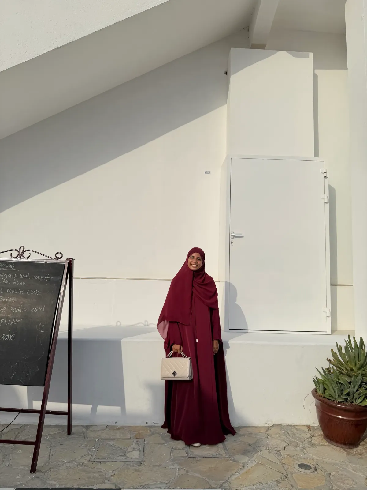 Burgundy comfy abaya