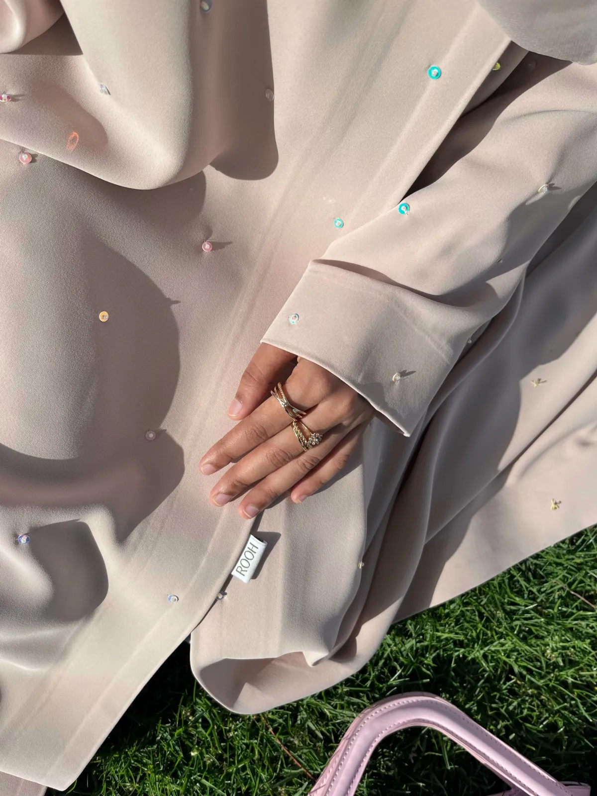 Pearl Dust Abaya - View 3