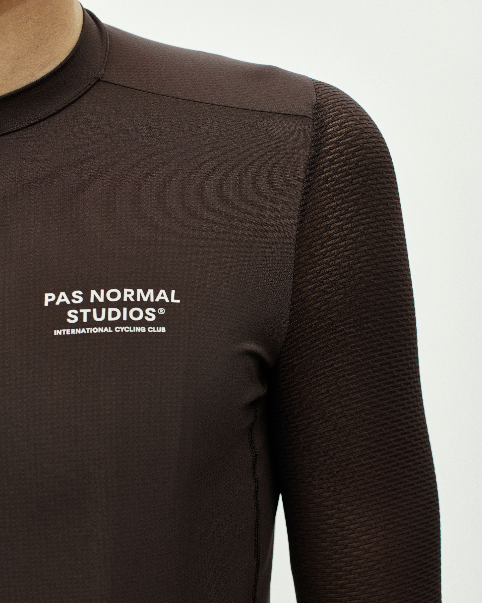Men's Essential Light Long Sleeve Jersey | Pas Normal Studios