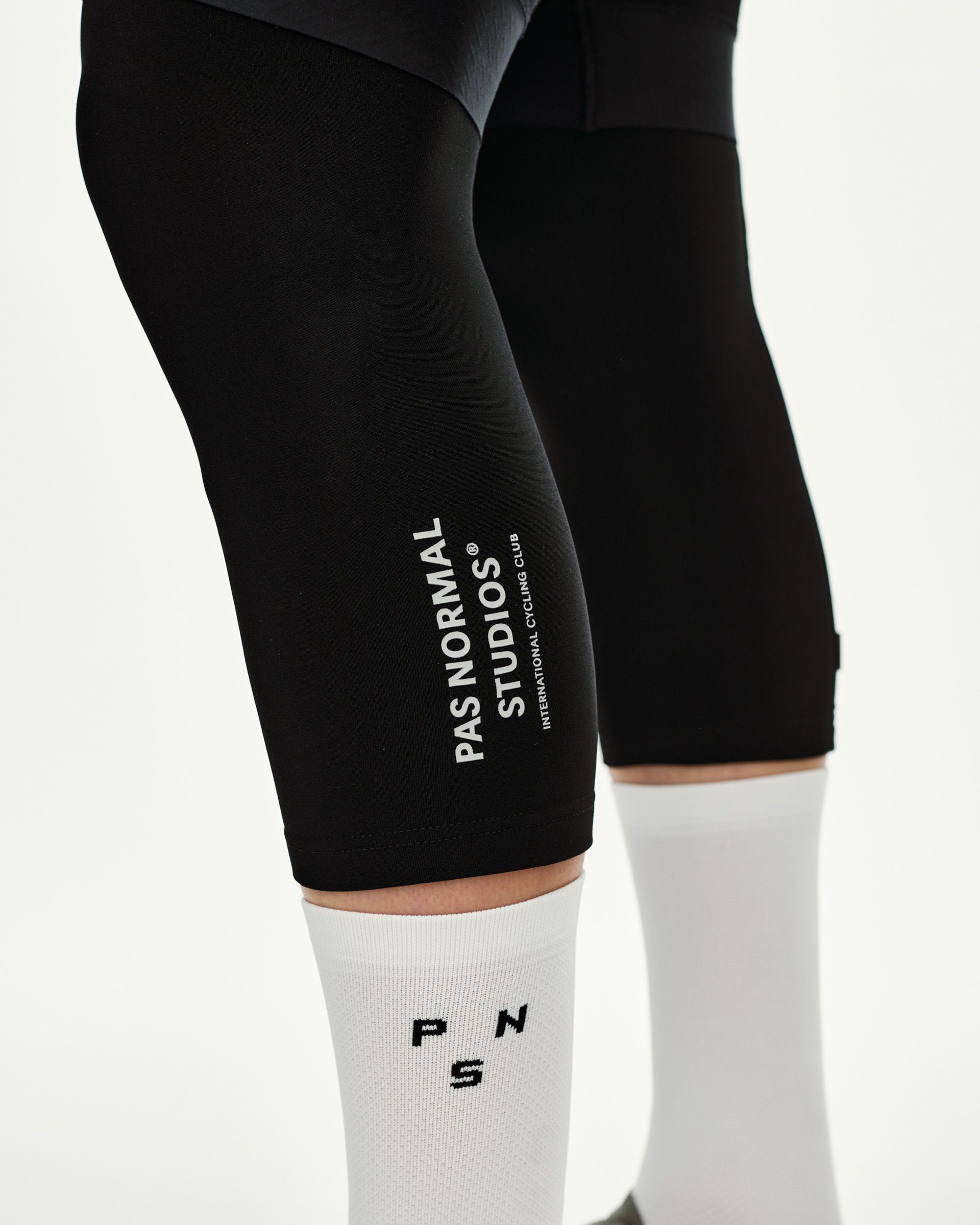 Logo Knee Warmers | Pas Normal Studios