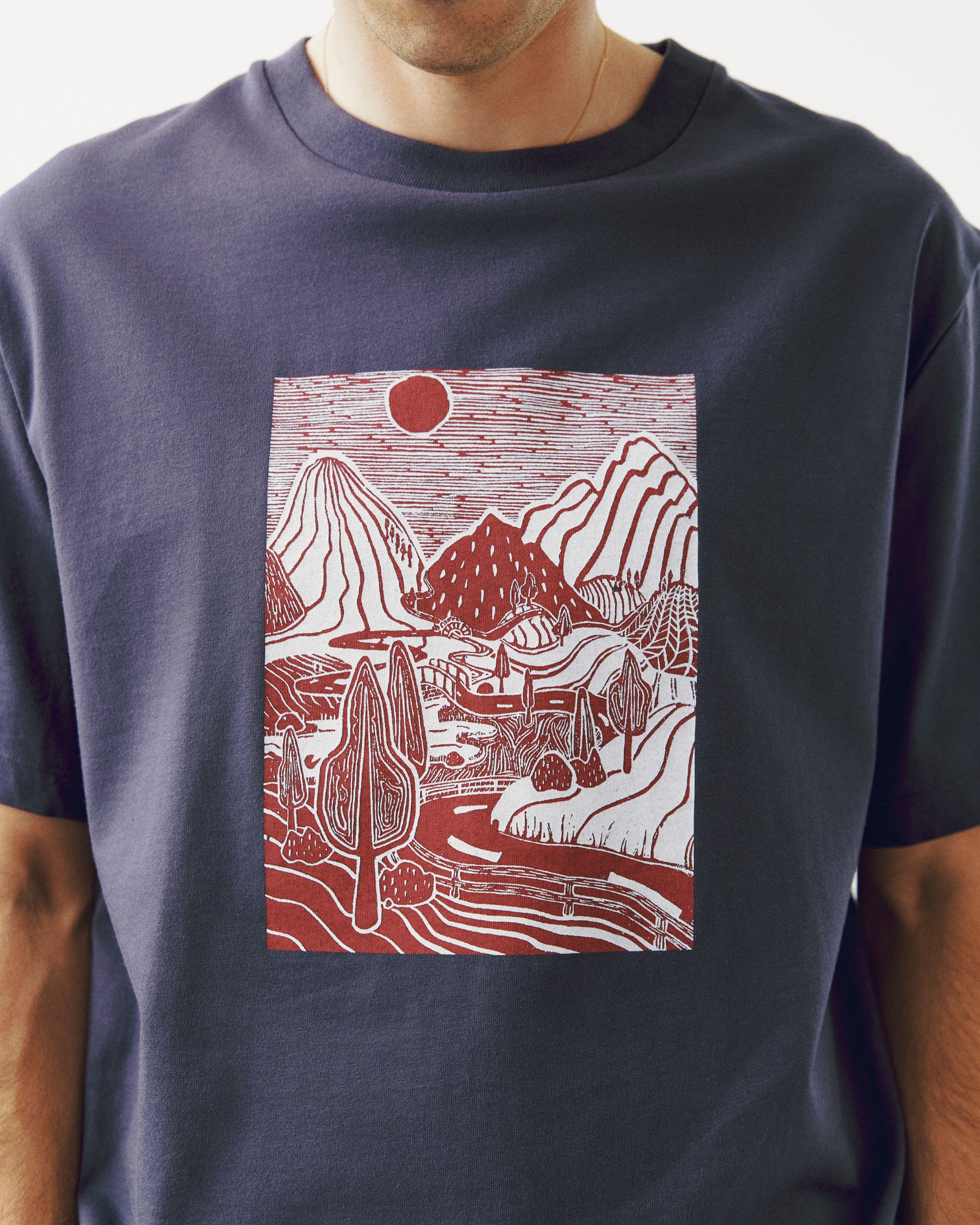 Off-Race Graphic T-shirt | Pas Normal Studios