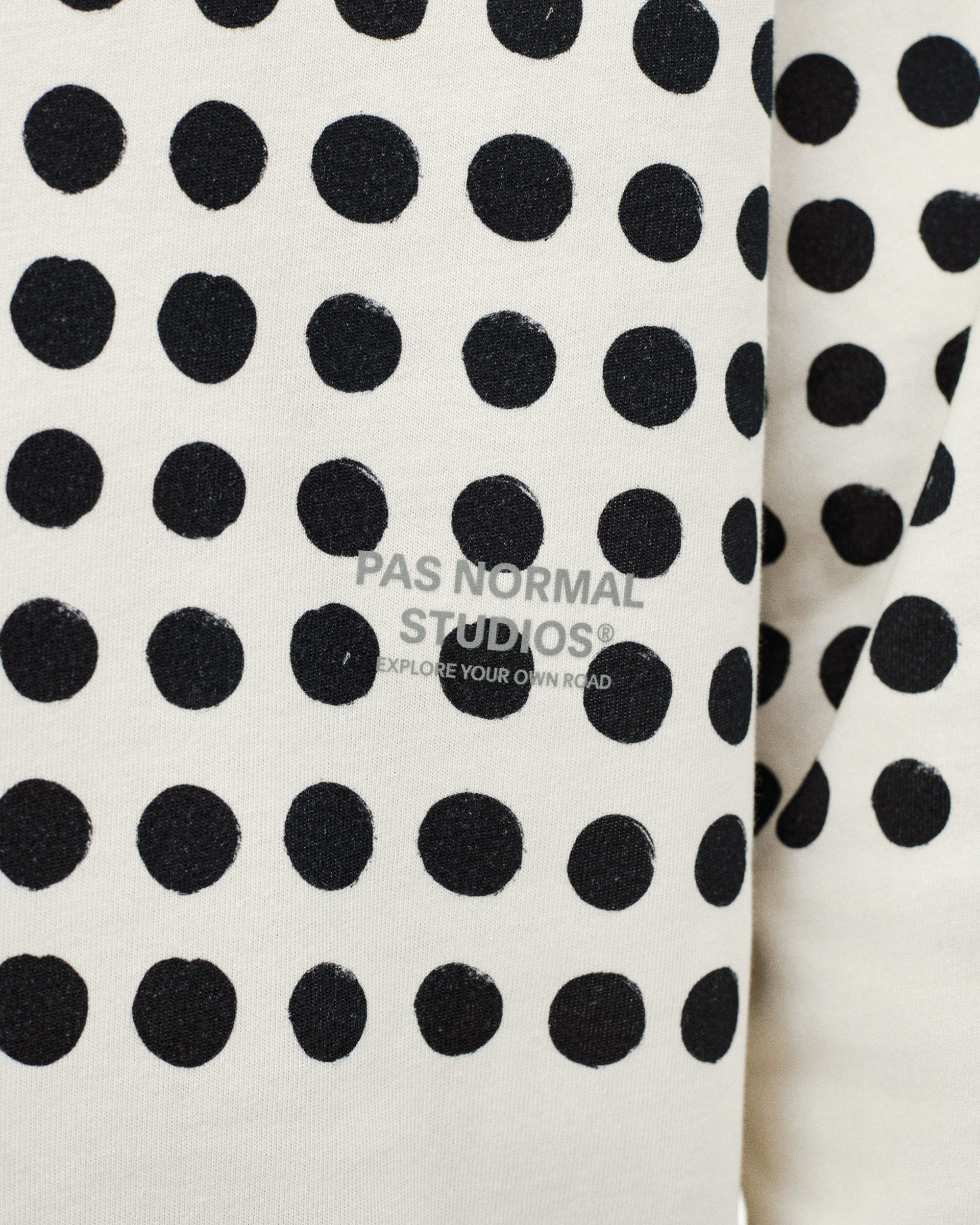 Off White Off-Race Graphic long sleeve t-shirt, detail view with black polka dot pattern