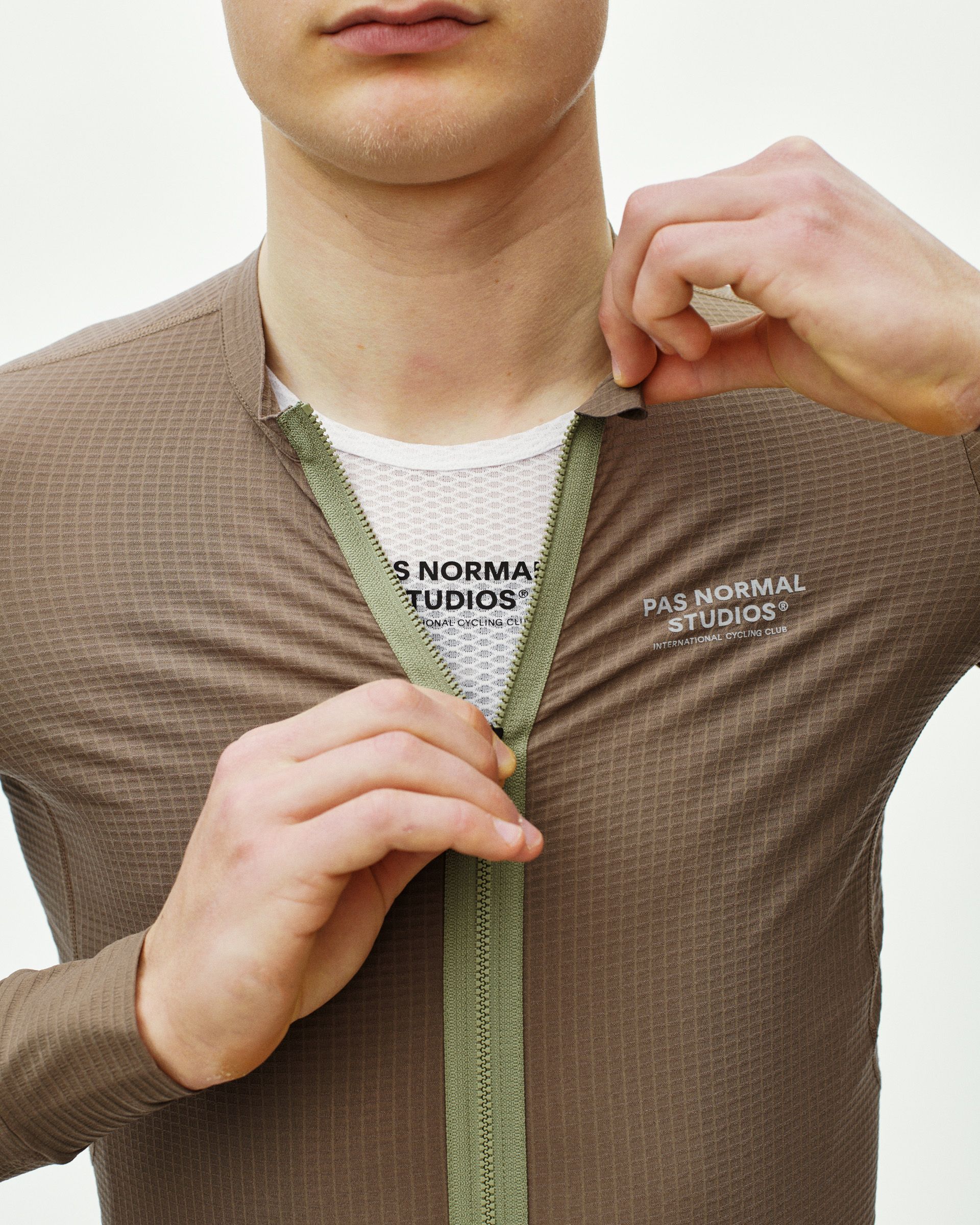 Men's Escapism Long Sleeve Jersey | Pas Normal Studios