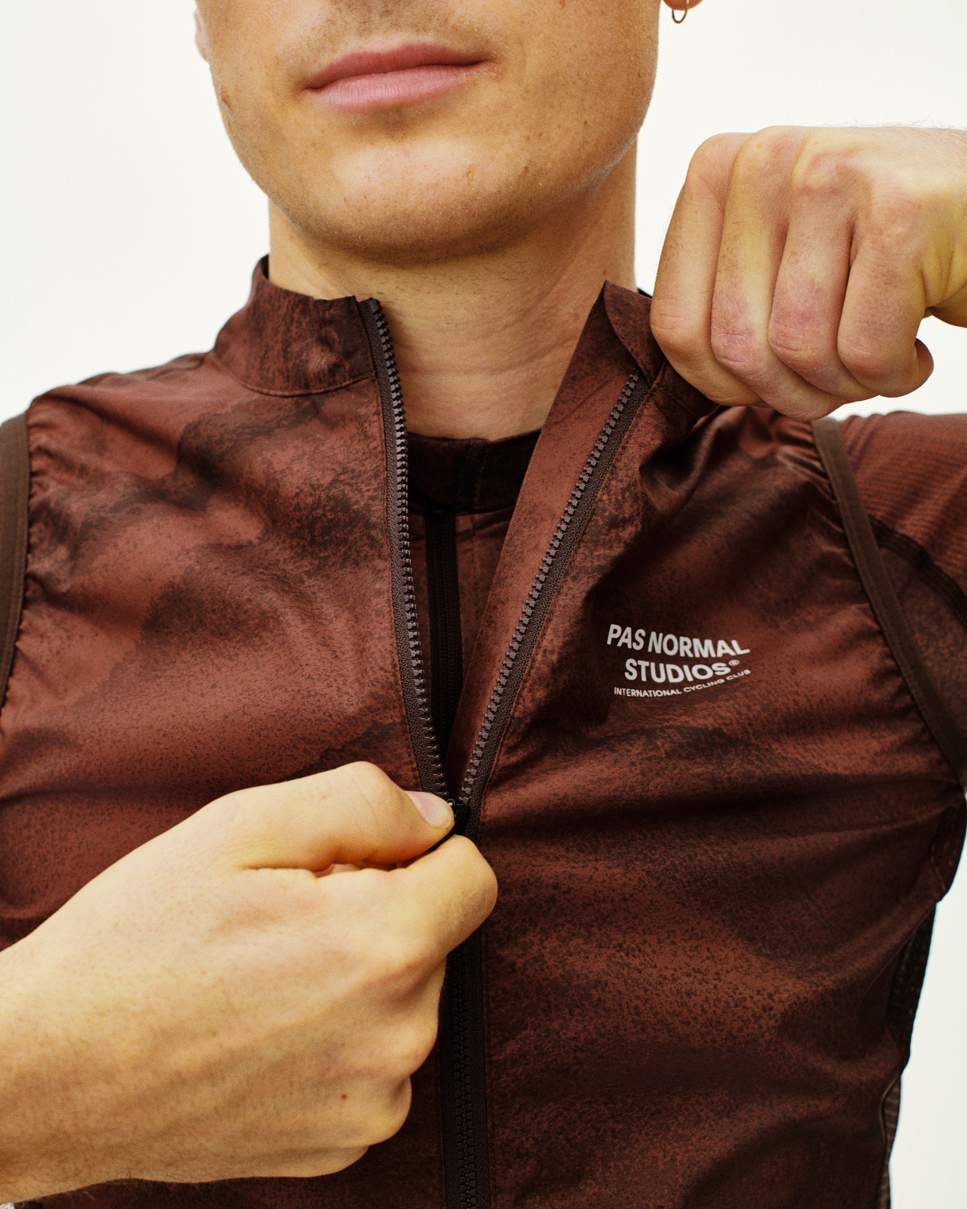 Men's Mechanism Stow Away Gilet | Pas Normal Studios
