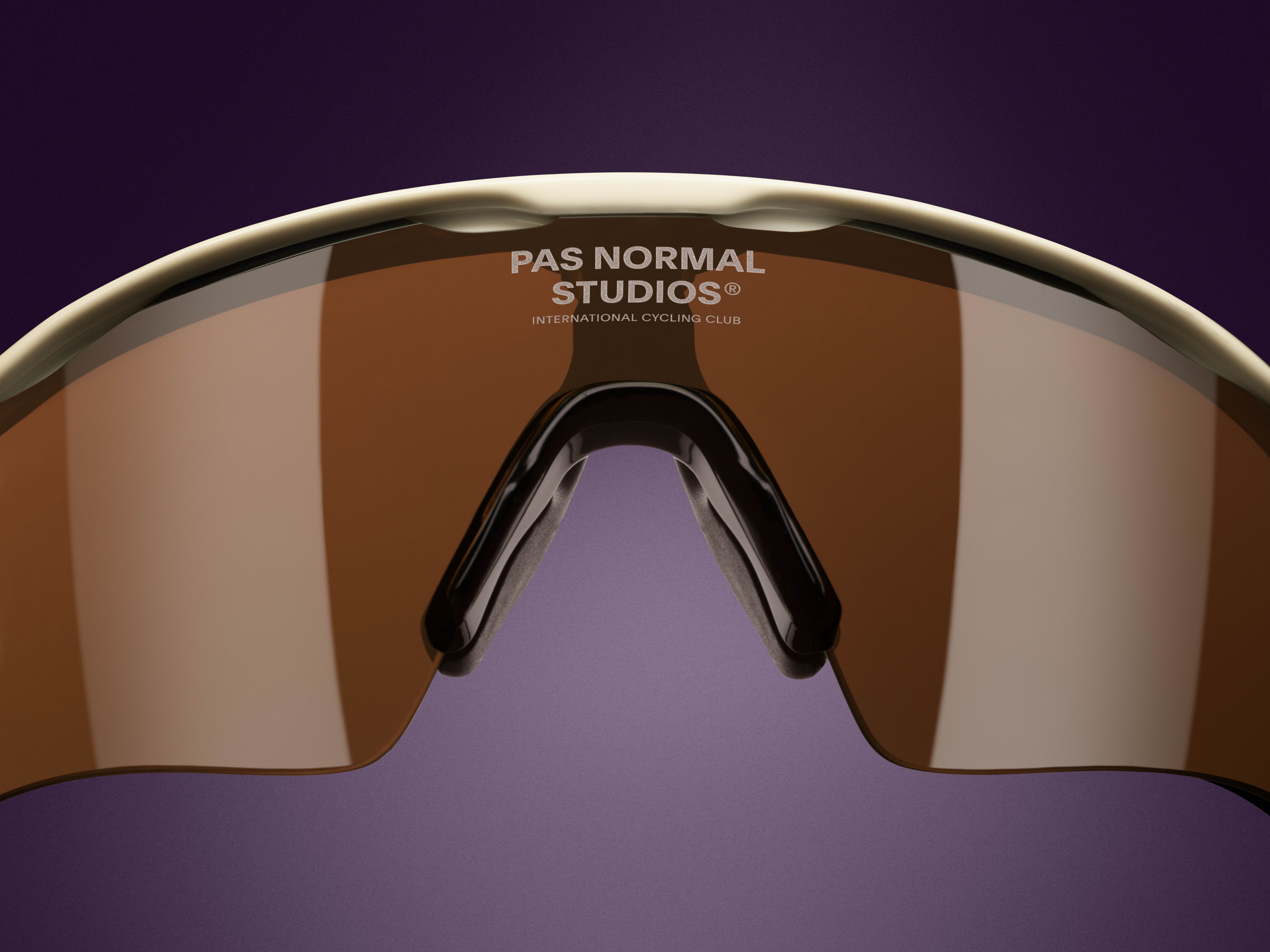 Oakley Pas Normal Studios サングラス PAS NORMAL STUDIOS X OAKLEY LIMITED EDITION COLLABORATION