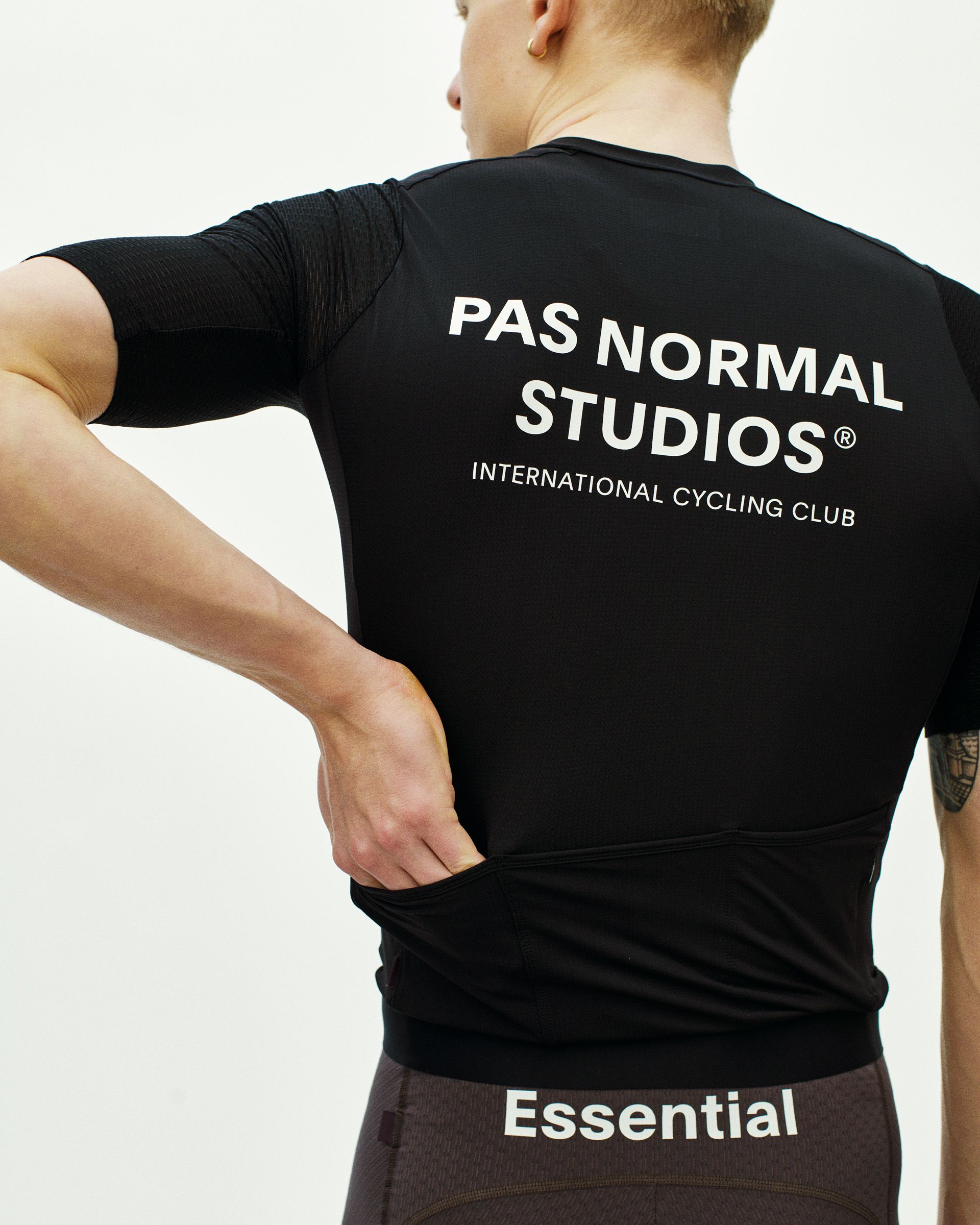 Men's Essential Light Jersey | Pas Normal Studios