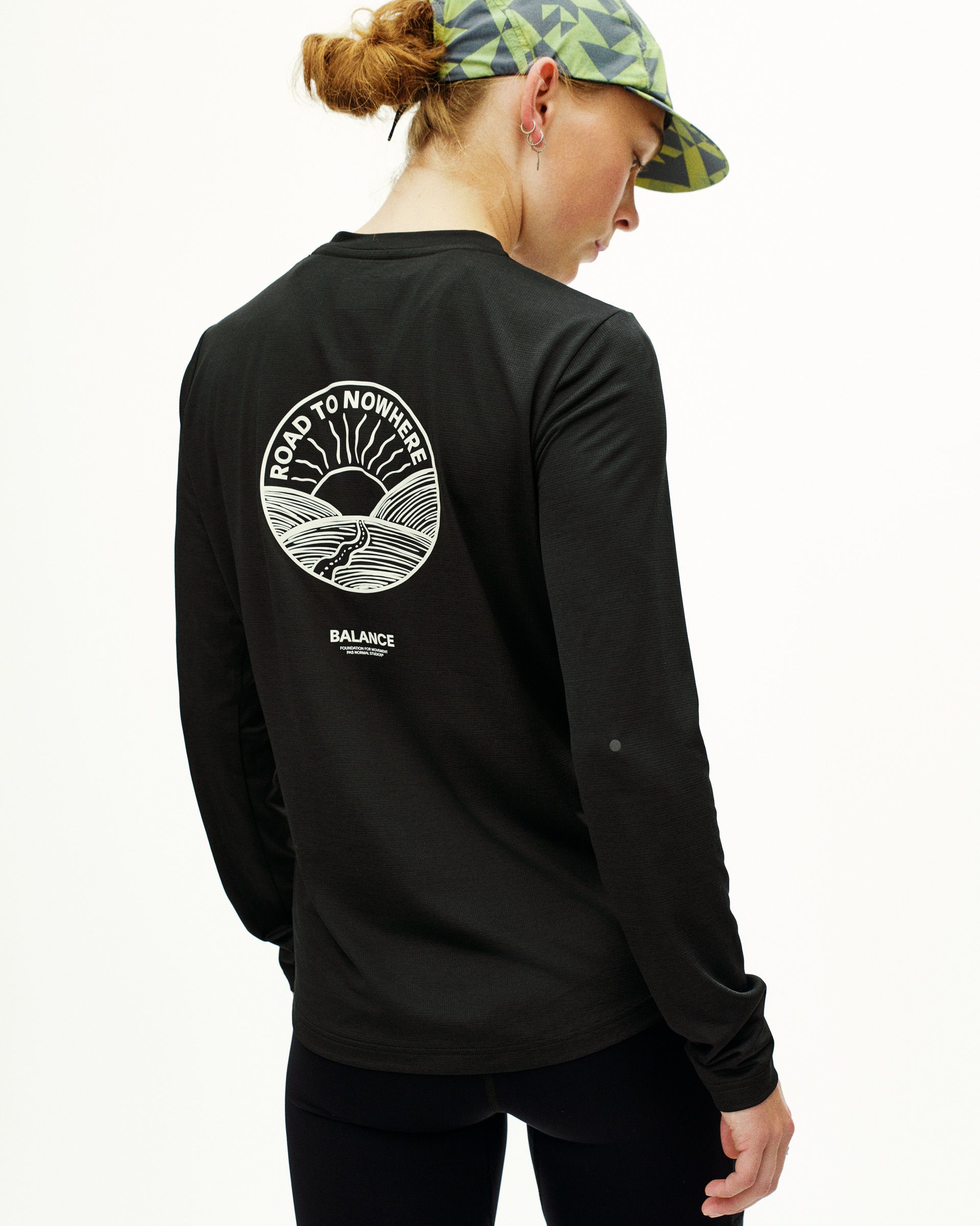 ウェア Pas Normal Studios Balance Long Sleeve T Women's Balance Long Sleeve T-shirt | Pas Normal Studios