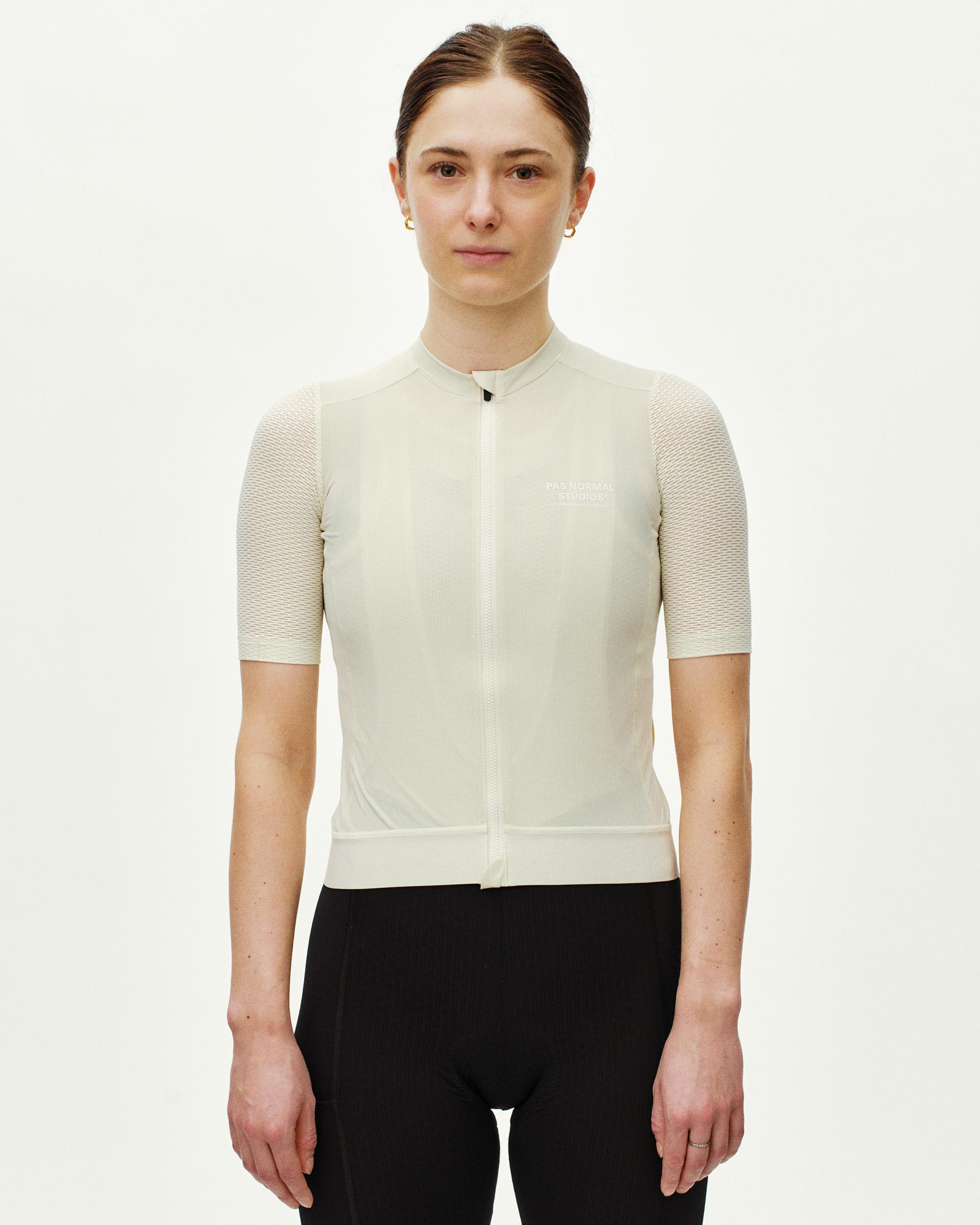 Off White Essential cycling jersey on model with mesh sleeves and full zip