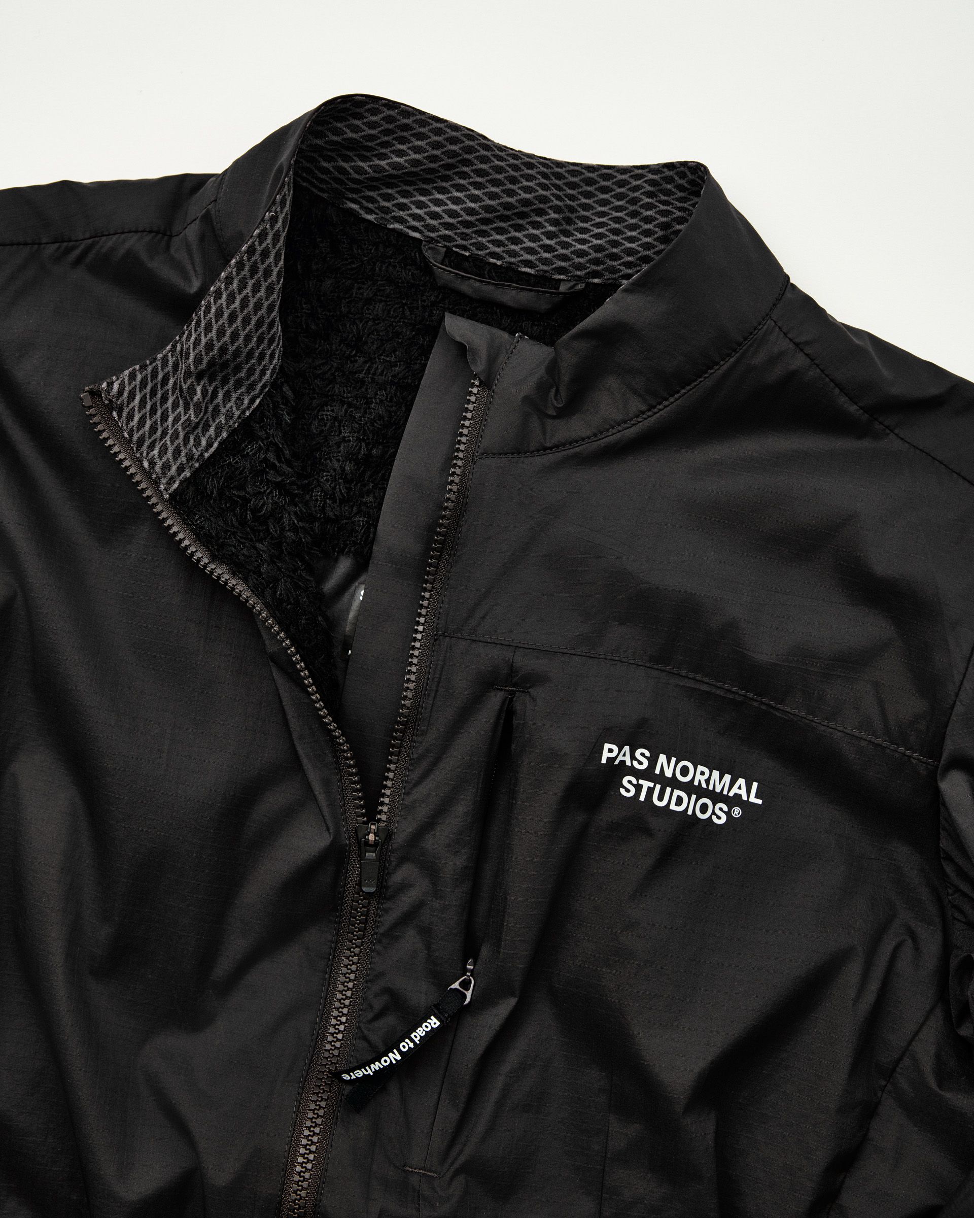 Women's Essential Insulated Jacket | Pas Normal Studios