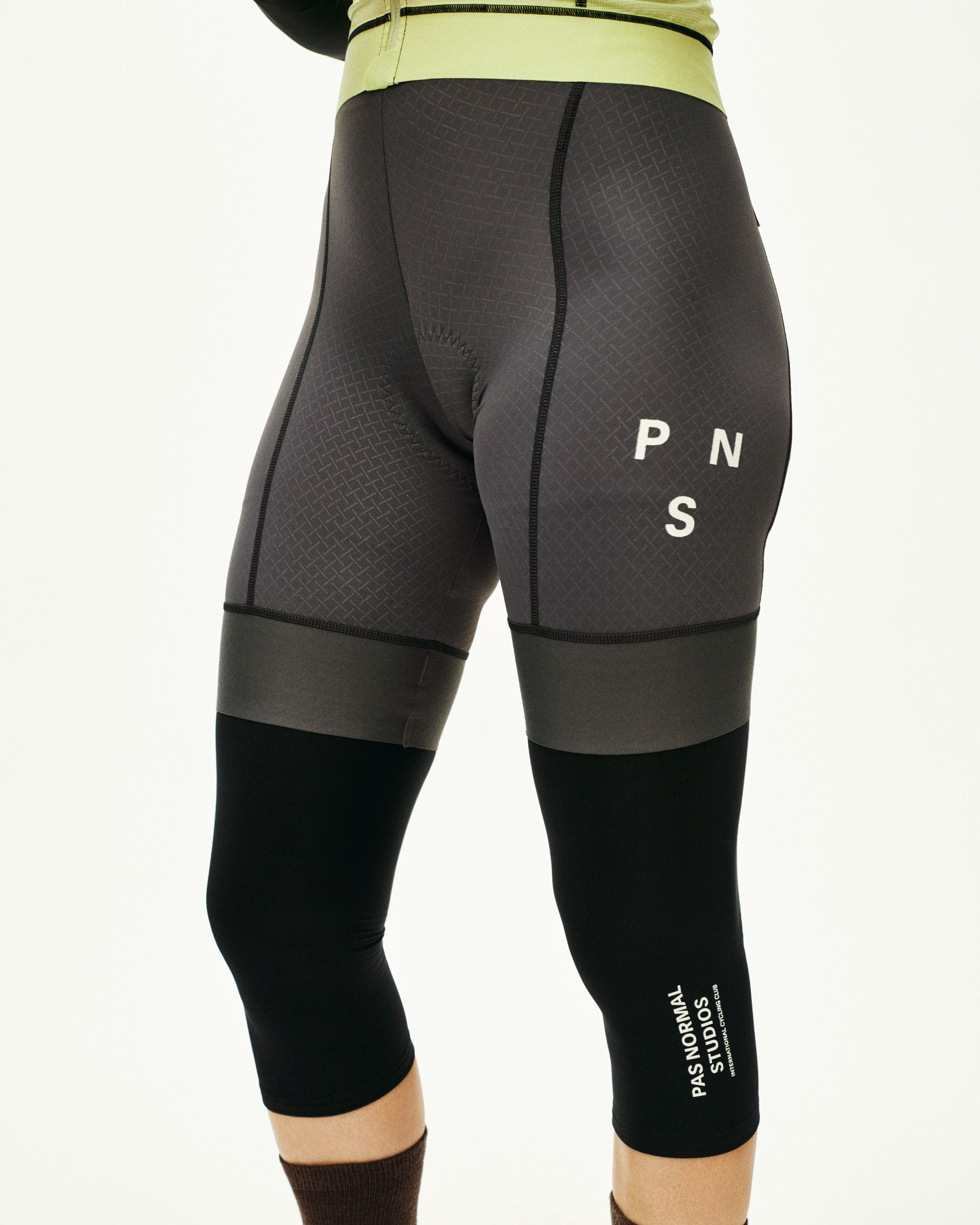 PAS NORMAL STUDIOS ビブタイツ M サイズ Womens PAS NORMAL STUDIOS ビブタイツ M サイズ Womens Pas Normal