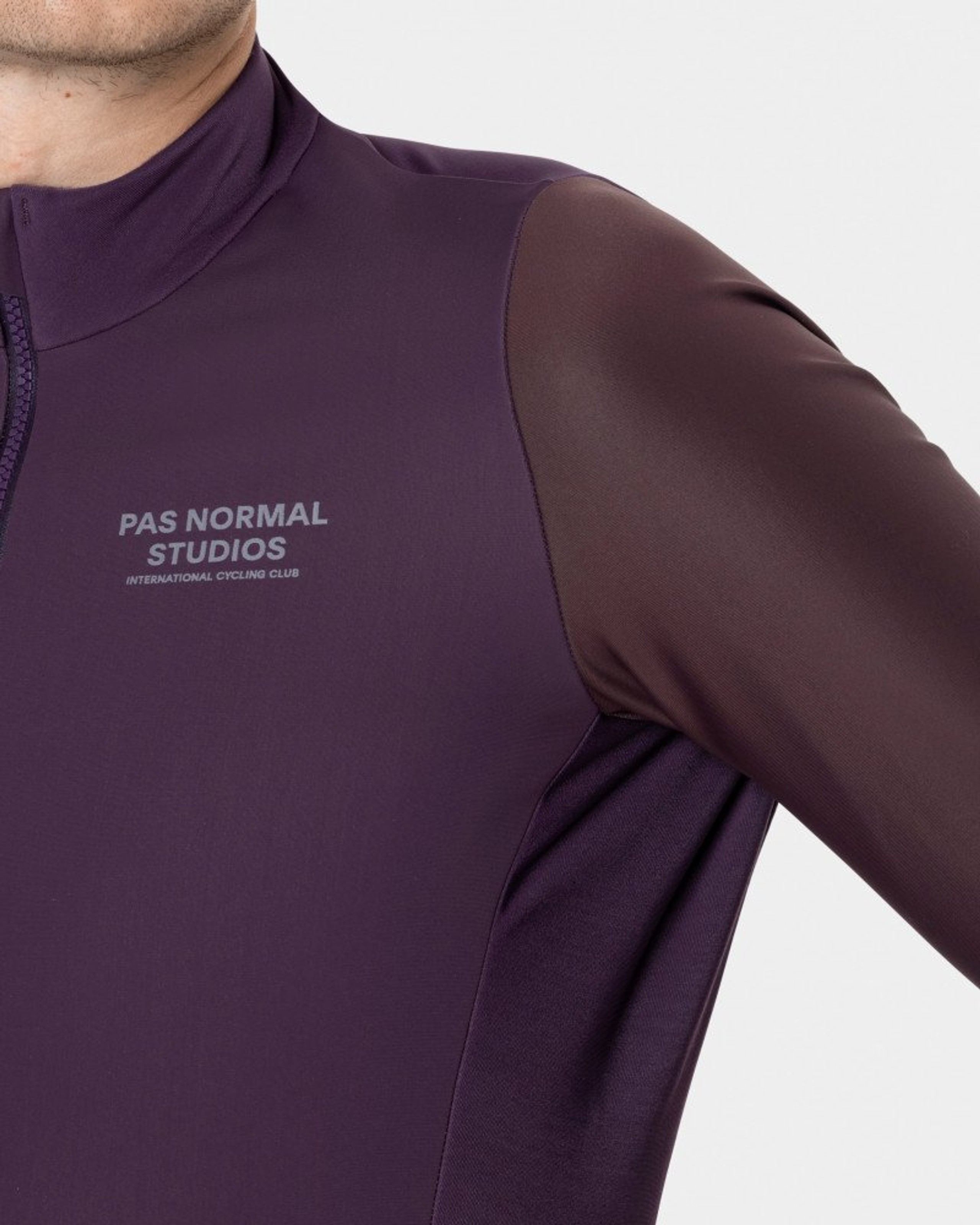Navy Mechanism Thermal long sleeve cycling jersey on model with contrast paneling