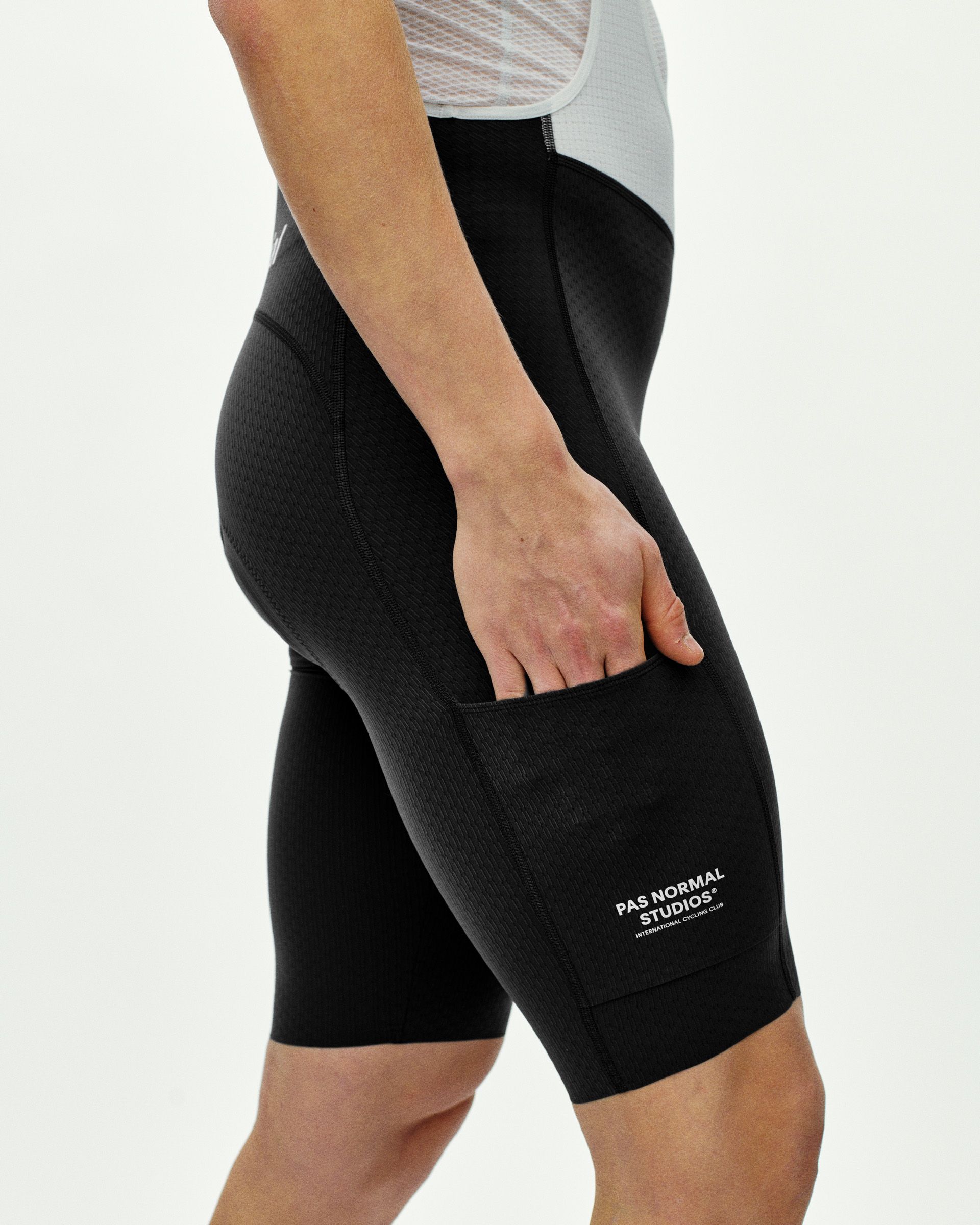 Men's Essential Light Cargo Bibs | Pas Normal Studios