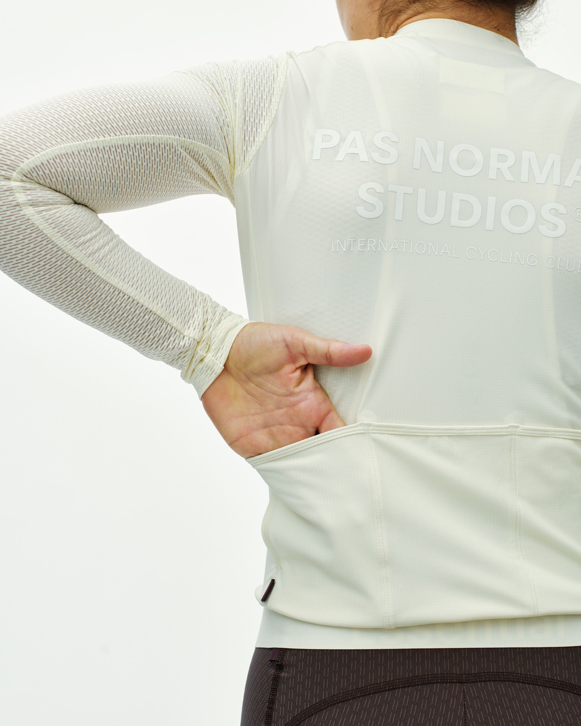Women's Essential Light Long Sleeve Jersey | Pas Normal Studios