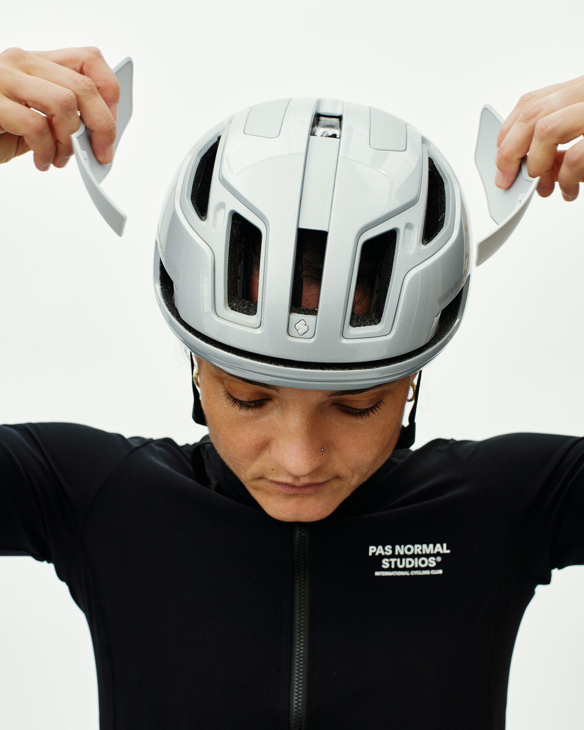 Falconer Aero 2Vi MIPS PNS Helmet | Pas Normal Studios