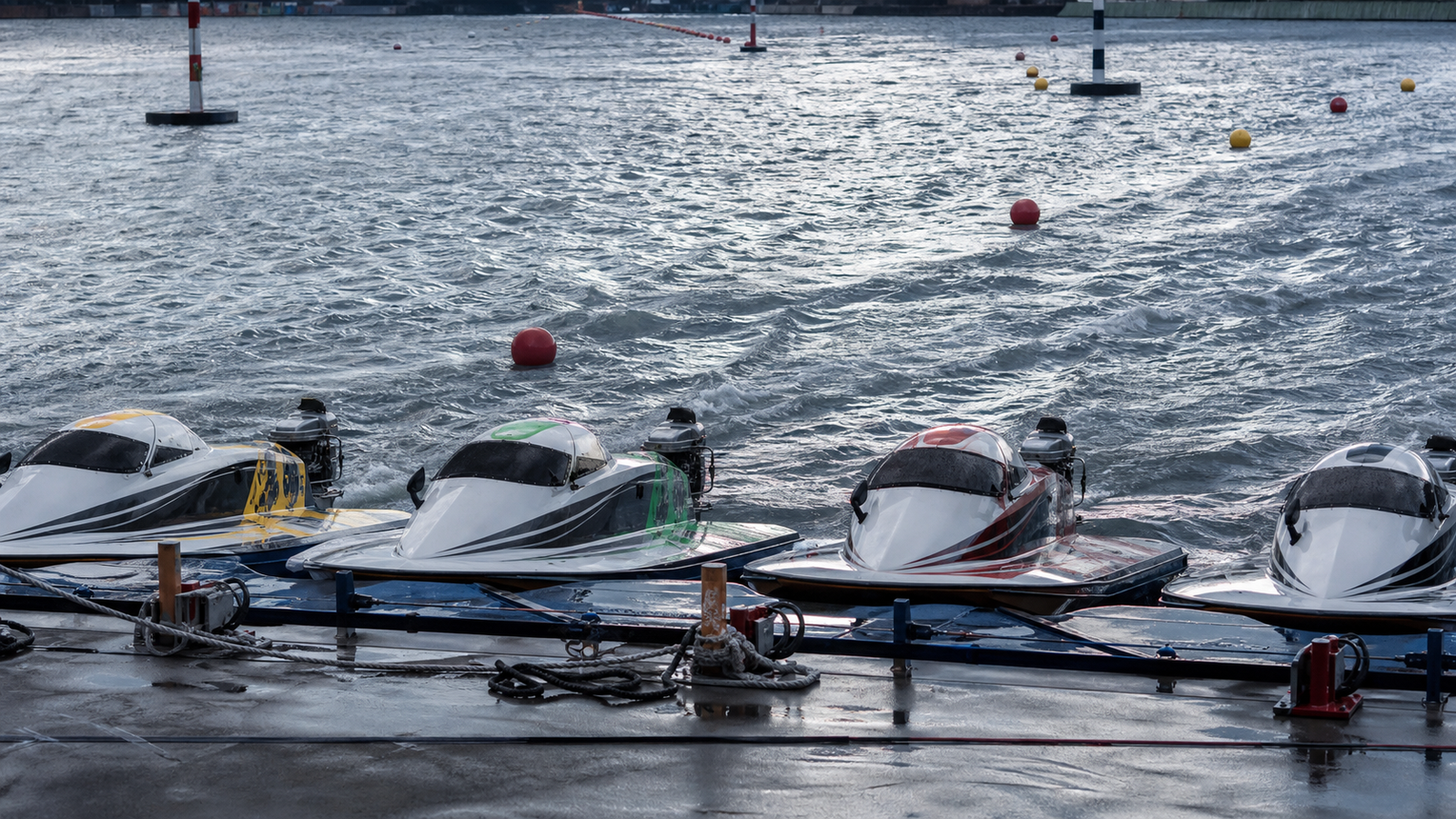 Class 18 rookies face mixed races in motorboat debut — KWaveWire editorial desk codex hero