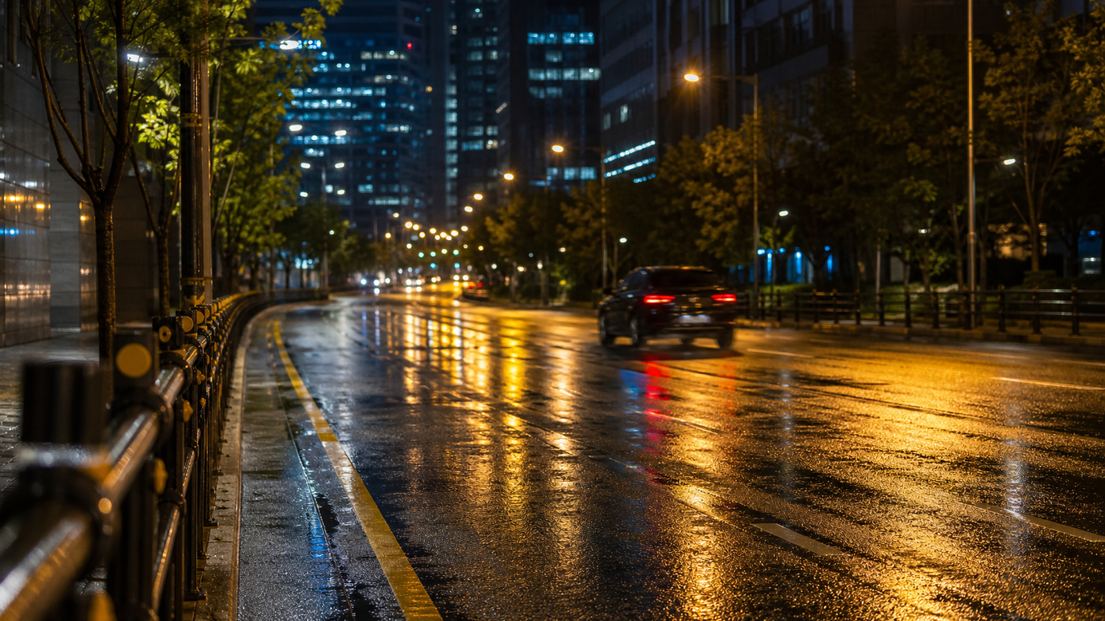 Lee Jun-young recalls pursuing suspected drunk-driving vehicle — KWaveWire editorial desk codex hero