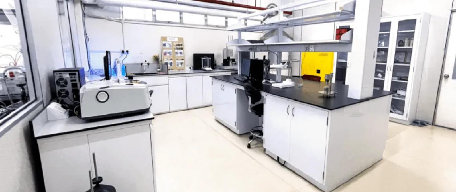 Advanced QC Labs 4