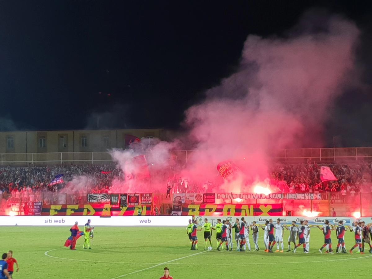 Casertana, orgoglio e destino: i falchetti volano alto e sognano in grande nei playoff