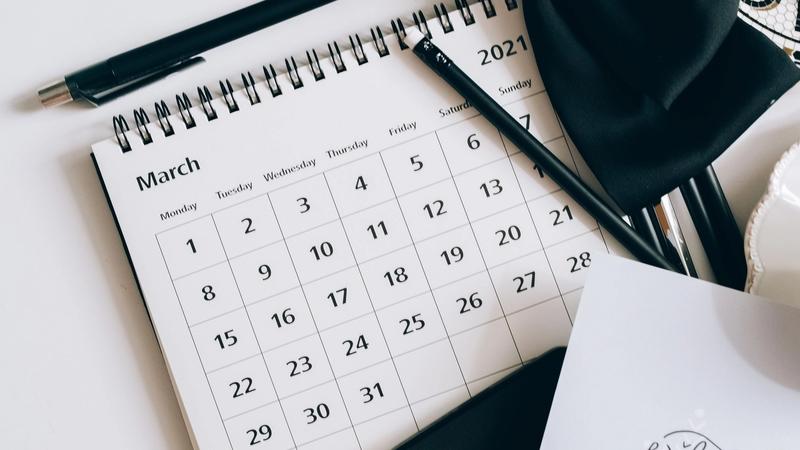 Pen and calendar