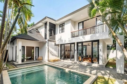Exclusive private villas in Bali with luxury amenities, private pools, and tropical surroundings for a relaxing stay.