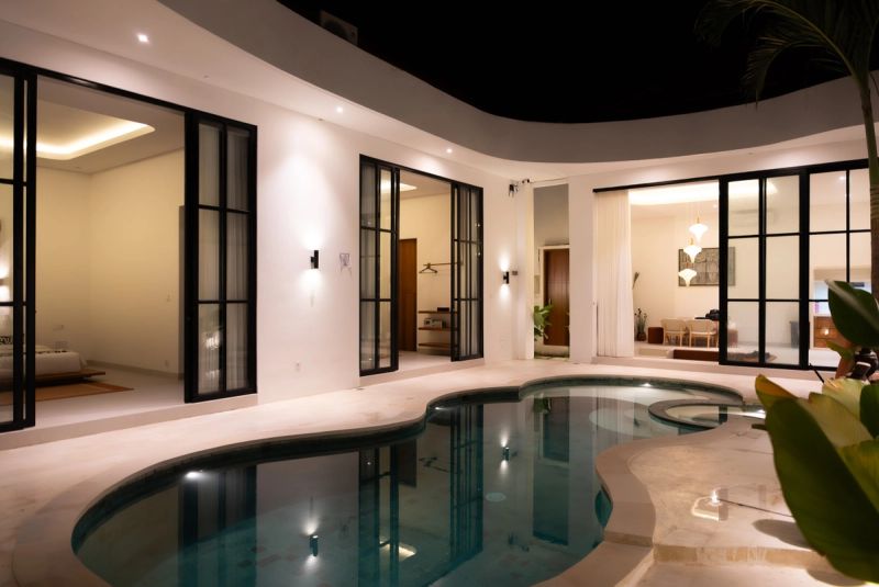 Stylish Tropical Hideaway Villa Maison Captier near Pererenan Beach, 2 BR private villa — private pool villa, Bali