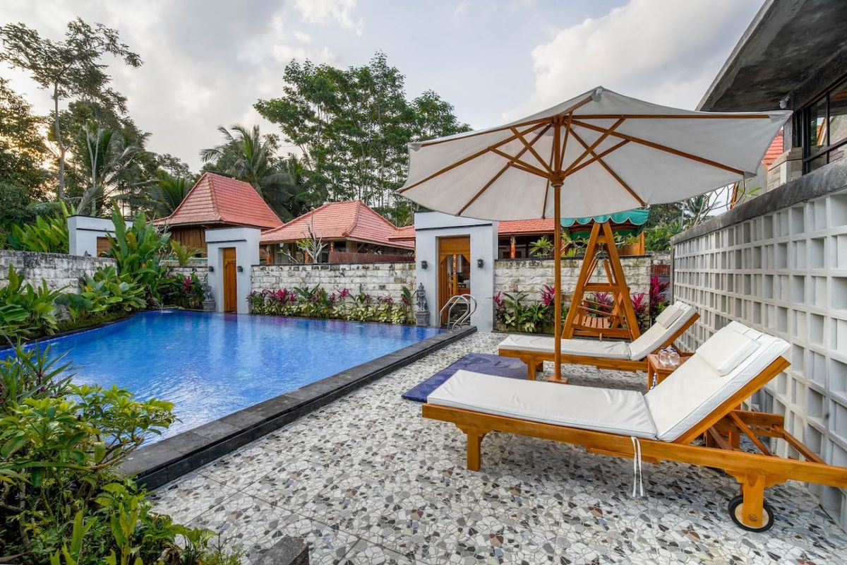Cozy 1BR Villa in Ubud | King Bed & Workspace — private pool villa in Ubud, Bali