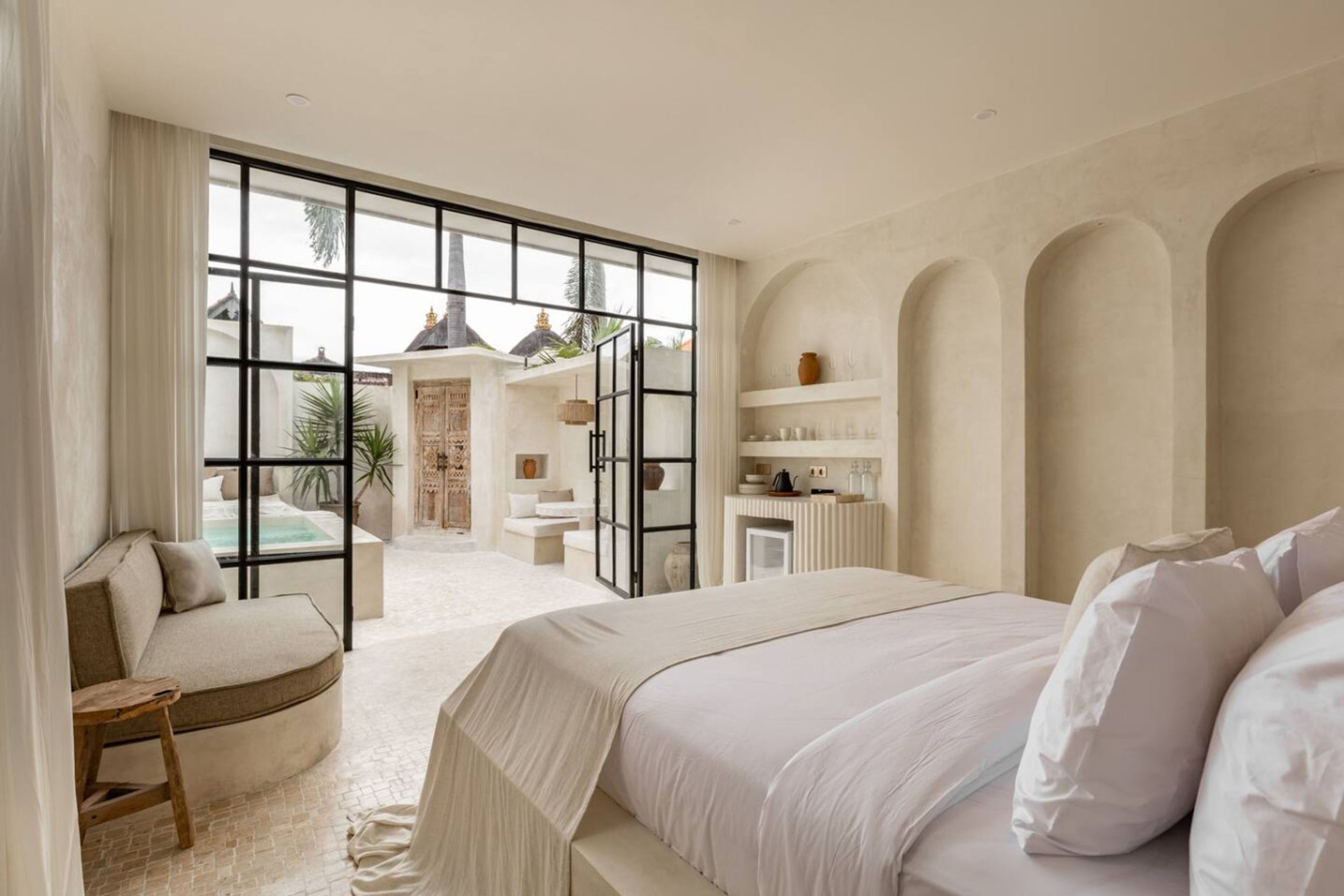 OriVista Bohemian 2BR Villa with Each Private Spaces photo 3