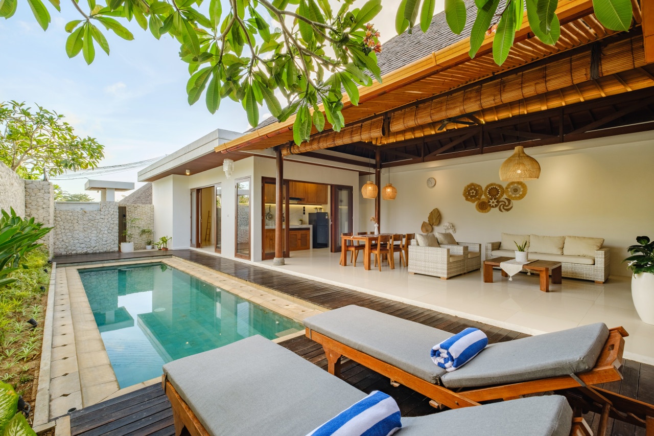 Villa Elaine Open Living with Private Pool, near Padang Padang Beach — private pool villa in Pecatu, Bali