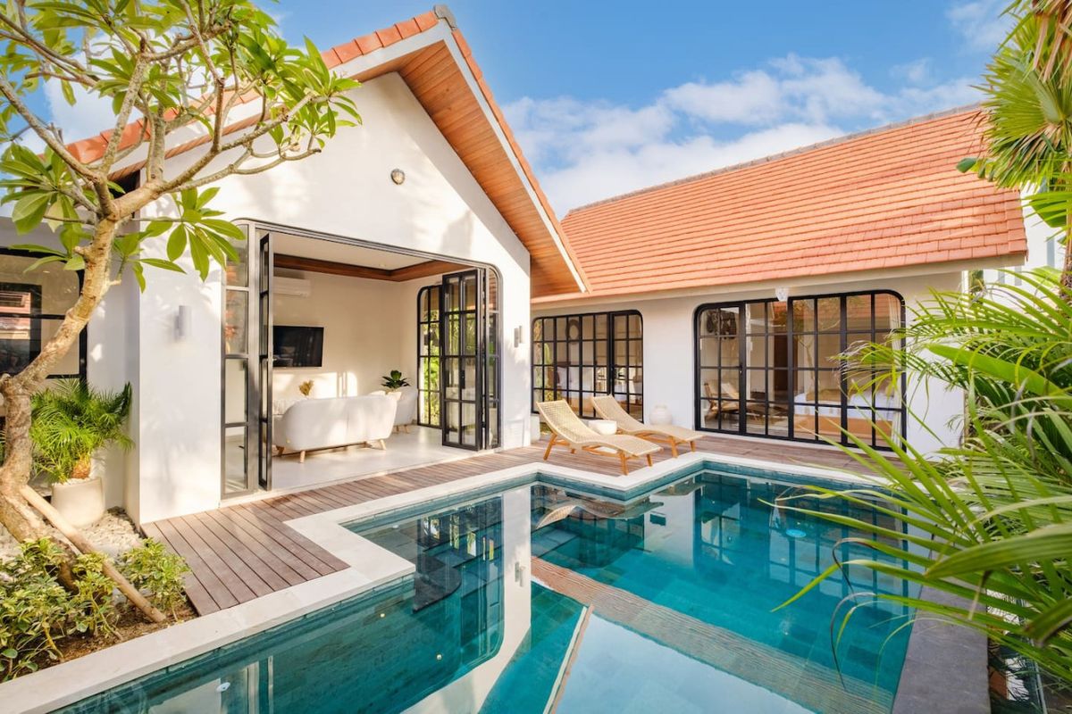Villa Concasa – Canggu Retreat, 5 Min to Finns & Atlas — private pool villa in Canggu, Bali
