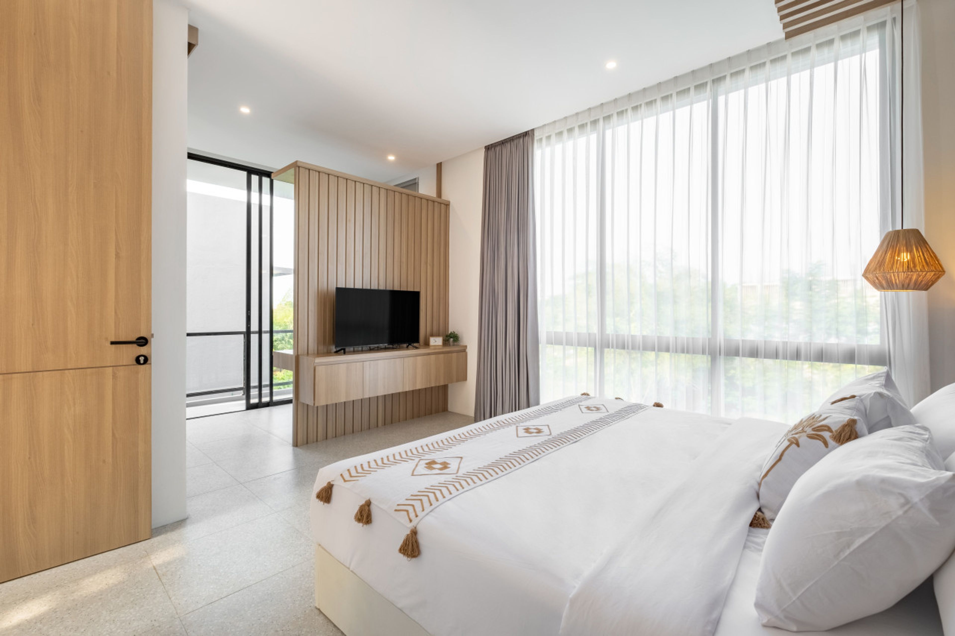 Modern Tropical Escape Villa Ayra 9B – 8 Min to Melasti Beach photo 2