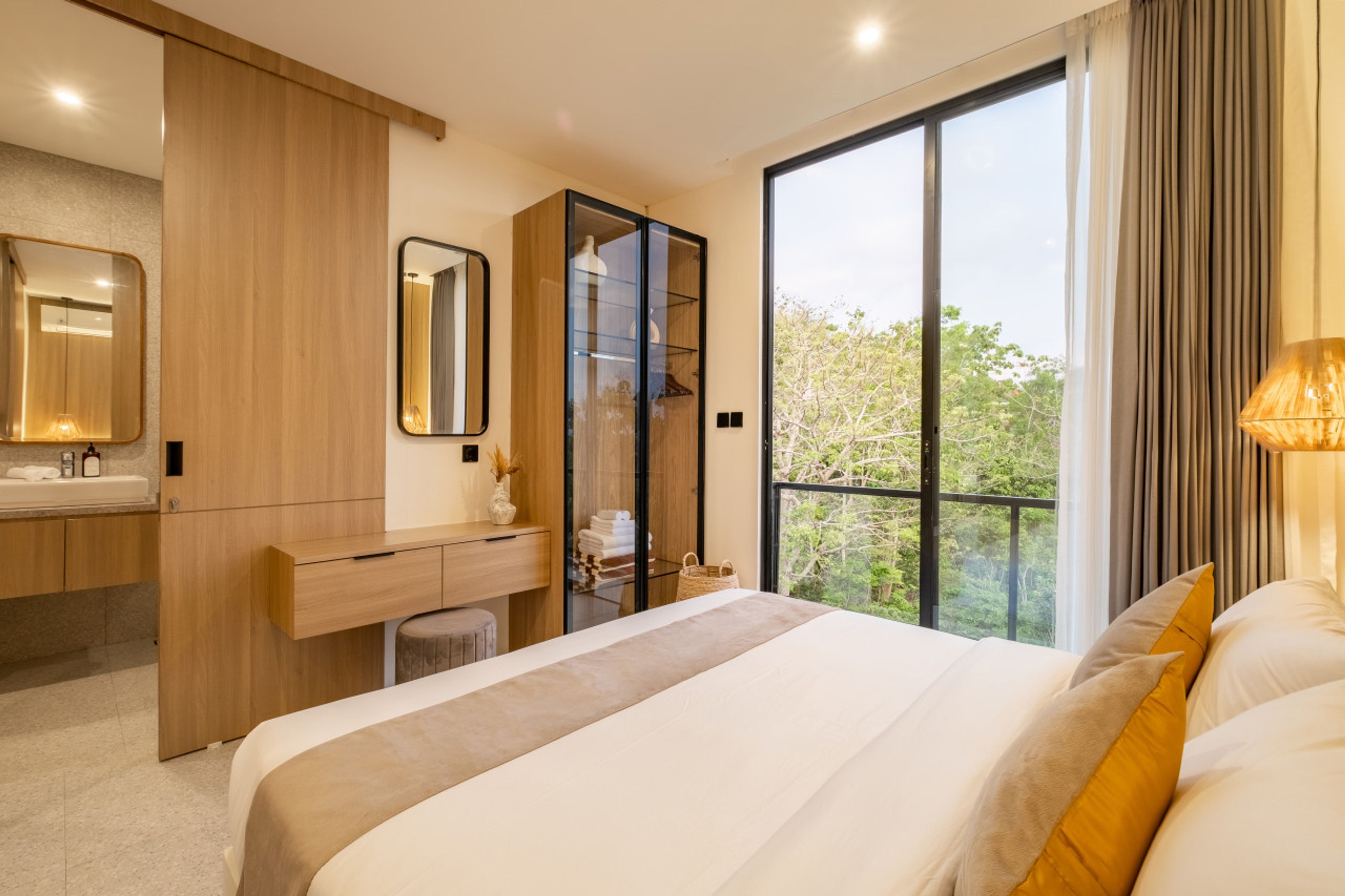 Modern Tropical Escape Villa Ayra 8A – 8 Min to Melasti Beach photo 2