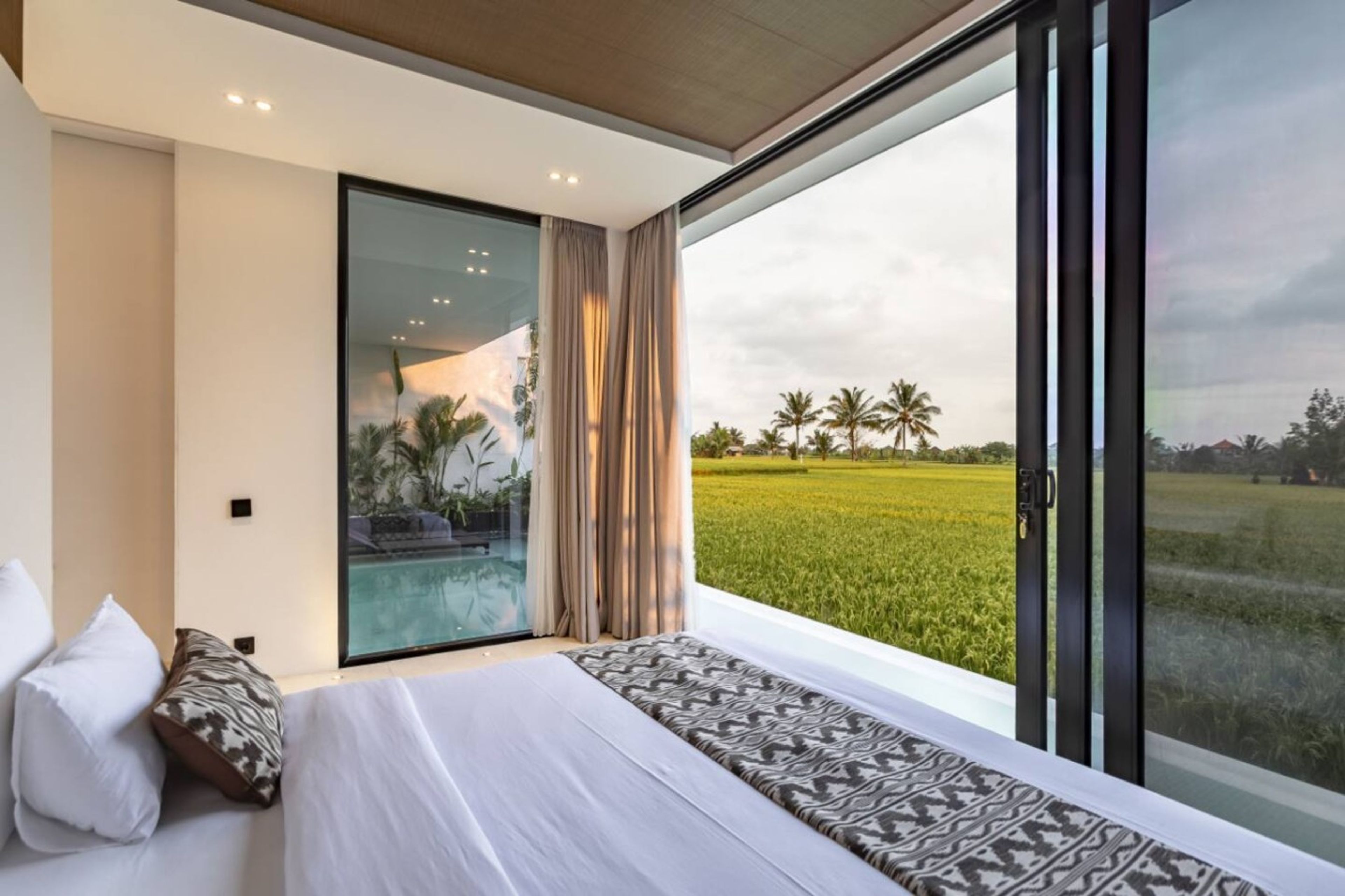 OriVista 2BR Private Pool Villa with Rice FieldView photo 3