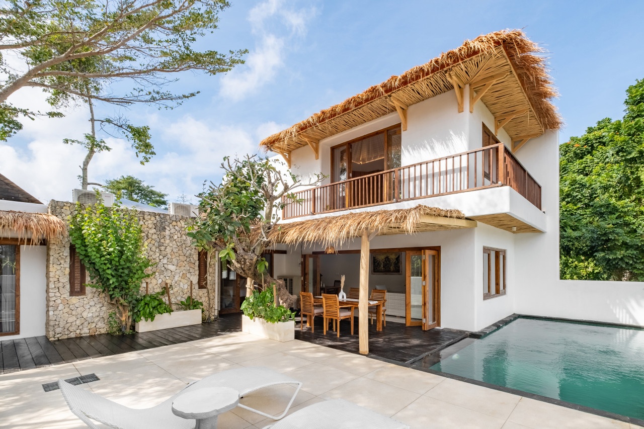 Peaceful Villa Dona Pecatu - 10 Min to the Beach — private pool villa in Pecatu, Bali