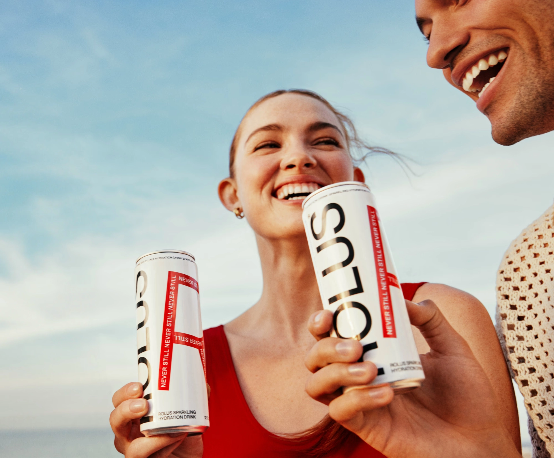 People enjoying a ROLUS drink