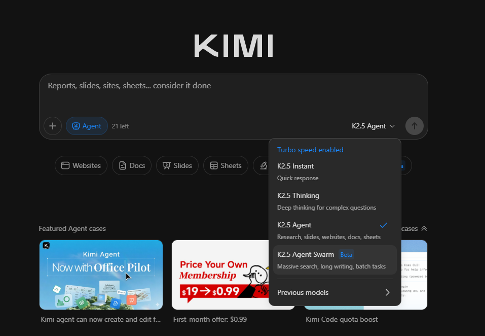 Schermata principale di kimi.com con menù a tendina su come selezionare la modalità agentica "Swarm"