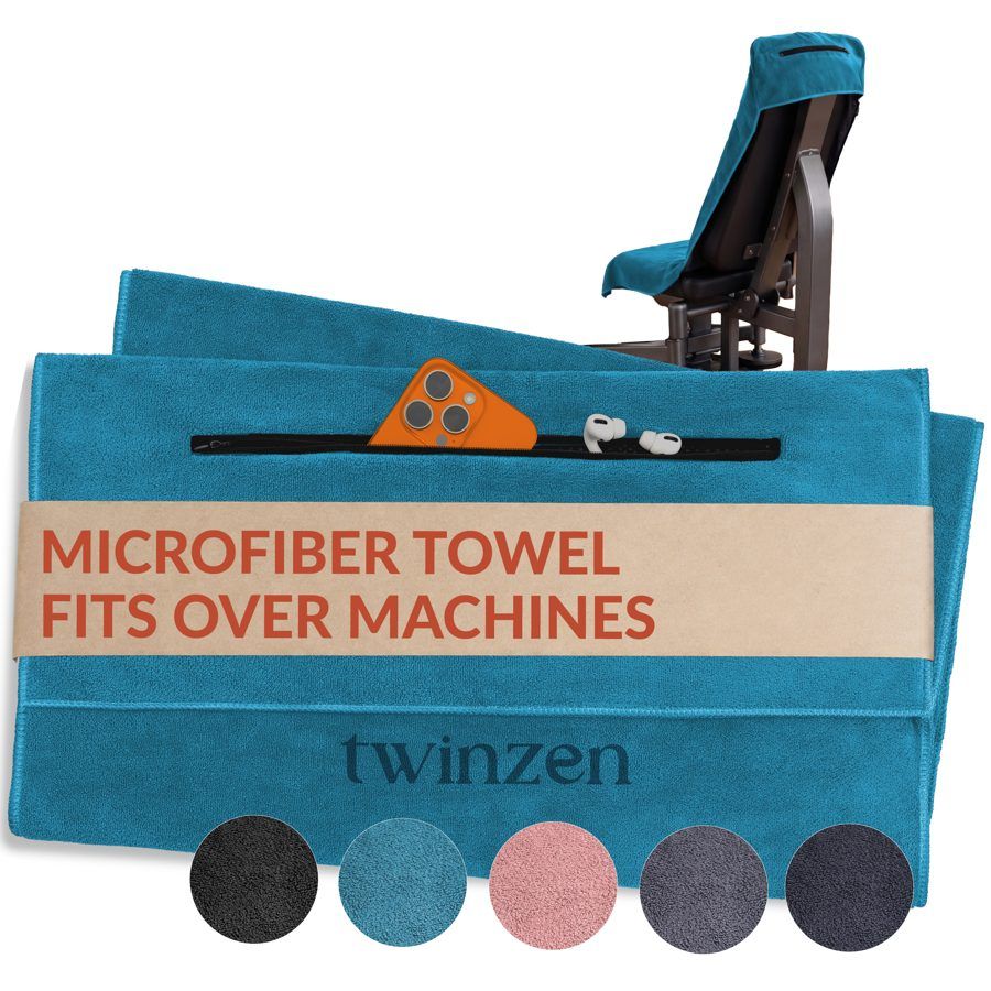 Microfibre towel with pouch — Navy blue