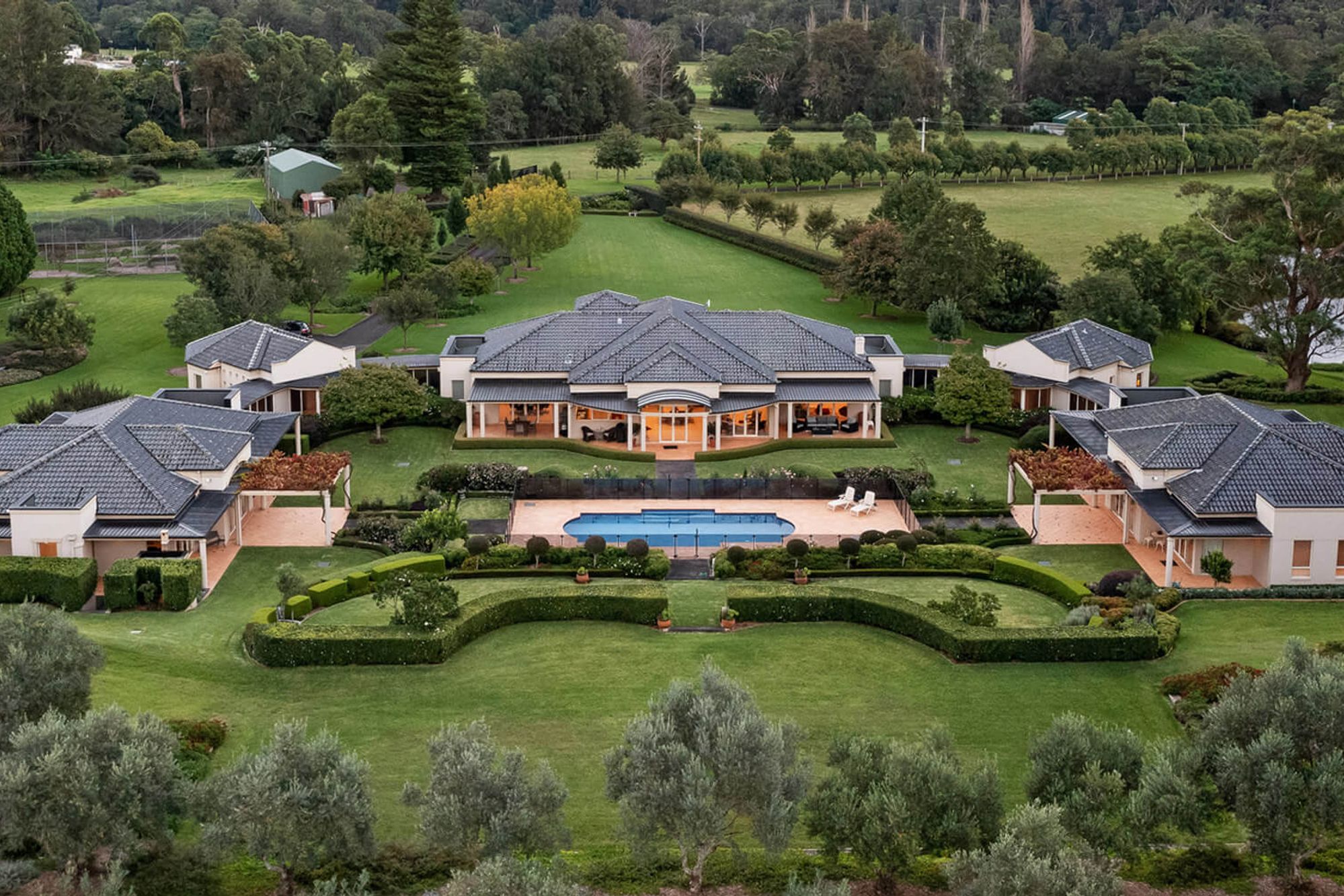 Jambaroo Valley’s ‘Karinya’ sells For Record Price
