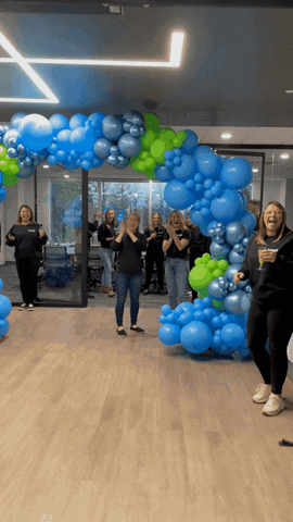 Knak grand opening