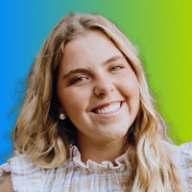 Caroline Yanker 2024 headshot gradient